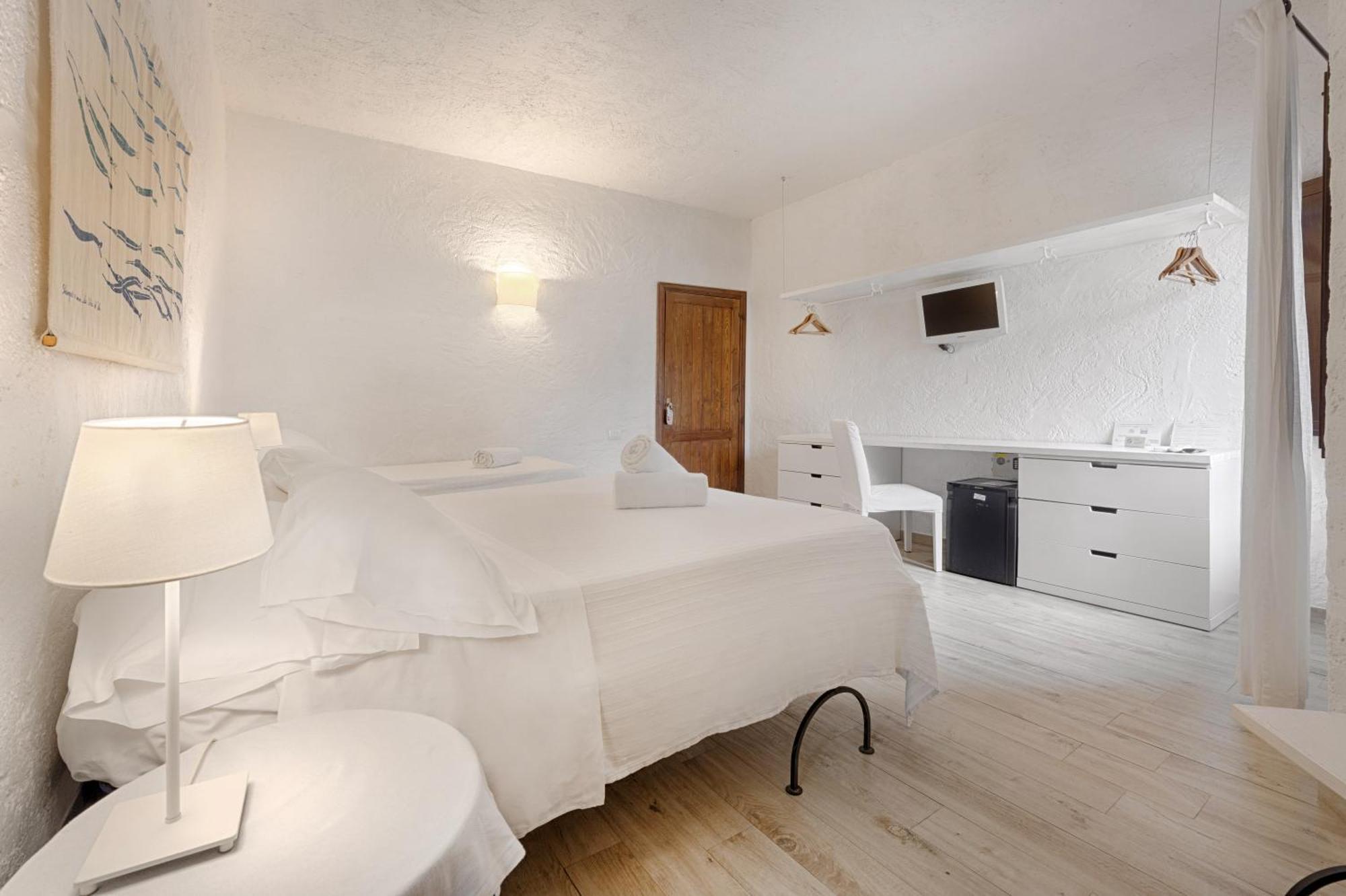 Hotel Villa Mediterranea Lido di Noto Zimmer foto